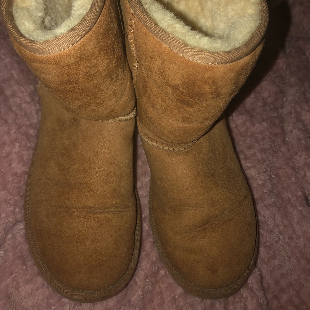 Ugg Classics Ii - image 2